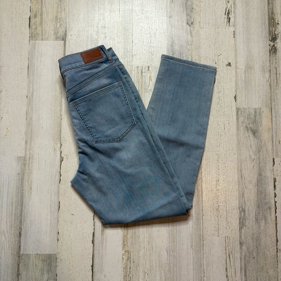 NWT Express Slim Super High Rise Jeans Size 8 - Picture 5 of 6